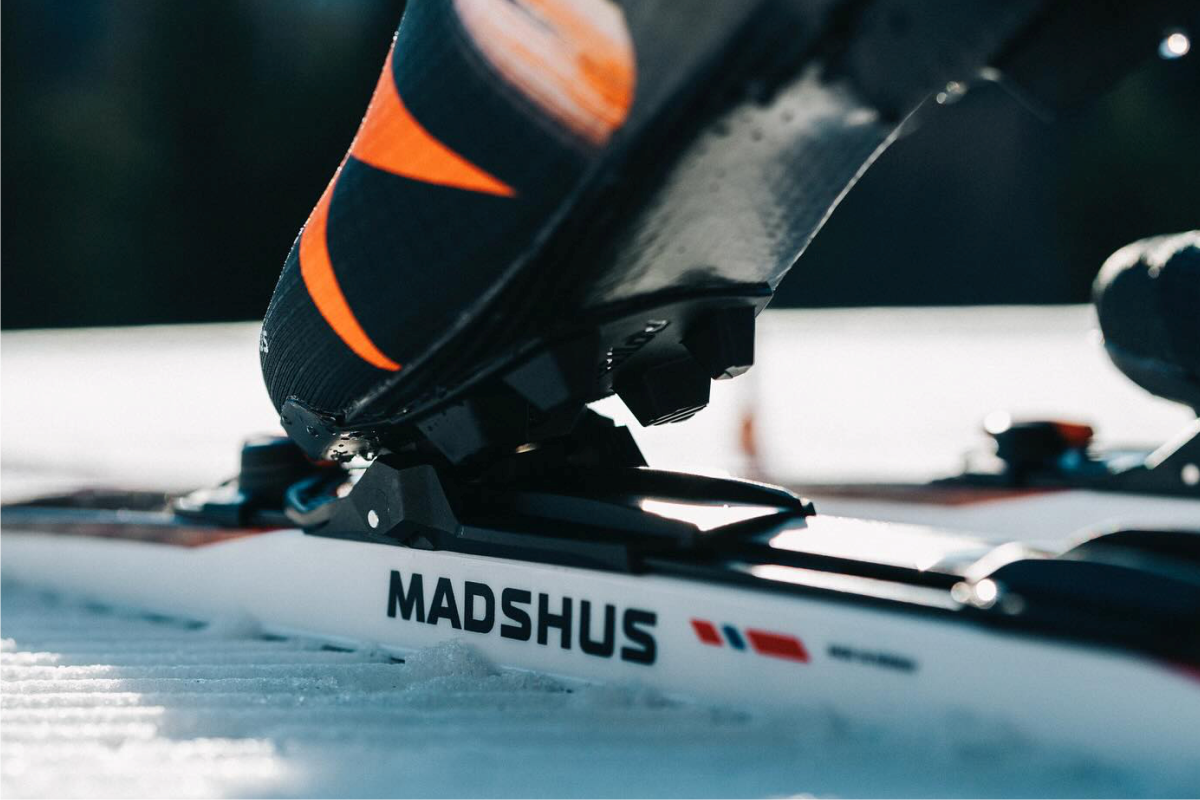 SKATE X - НАЧАЛОТО НА ЕДНА СКИ РЕВОЛЮЦИЯ